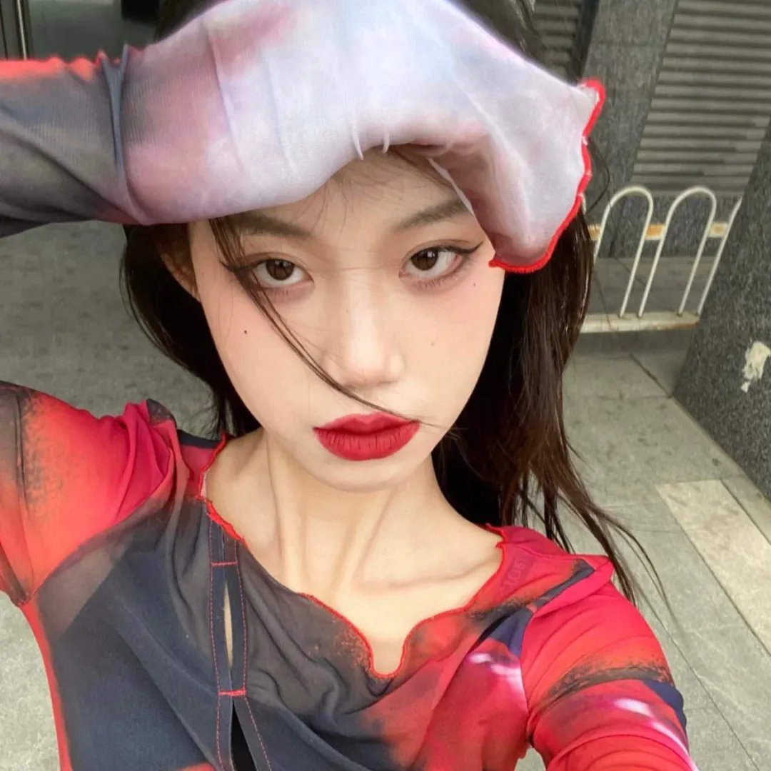 潜行吧！奈亚子